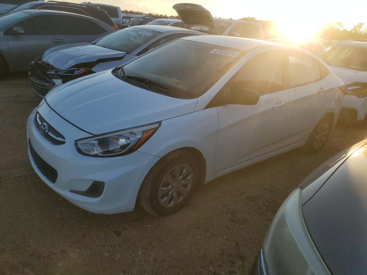 2016 HYUNDAI ACCENT SE