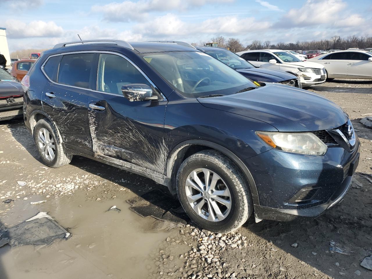 2015 NISSAN ROGUE S - Фото 4