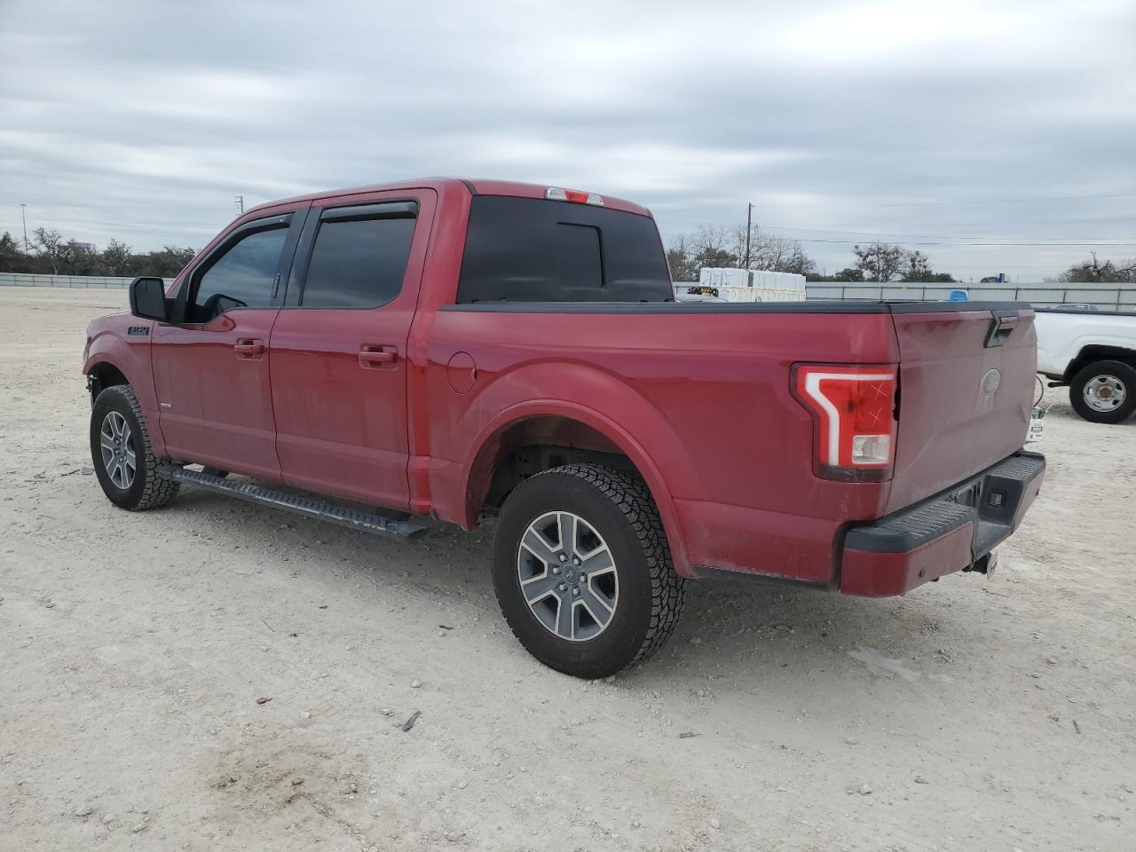 2016 FORD F150 SUPER - Фото 2