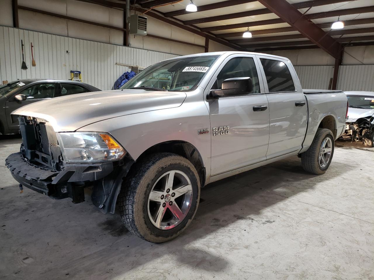 2014 RAM 1500 ST