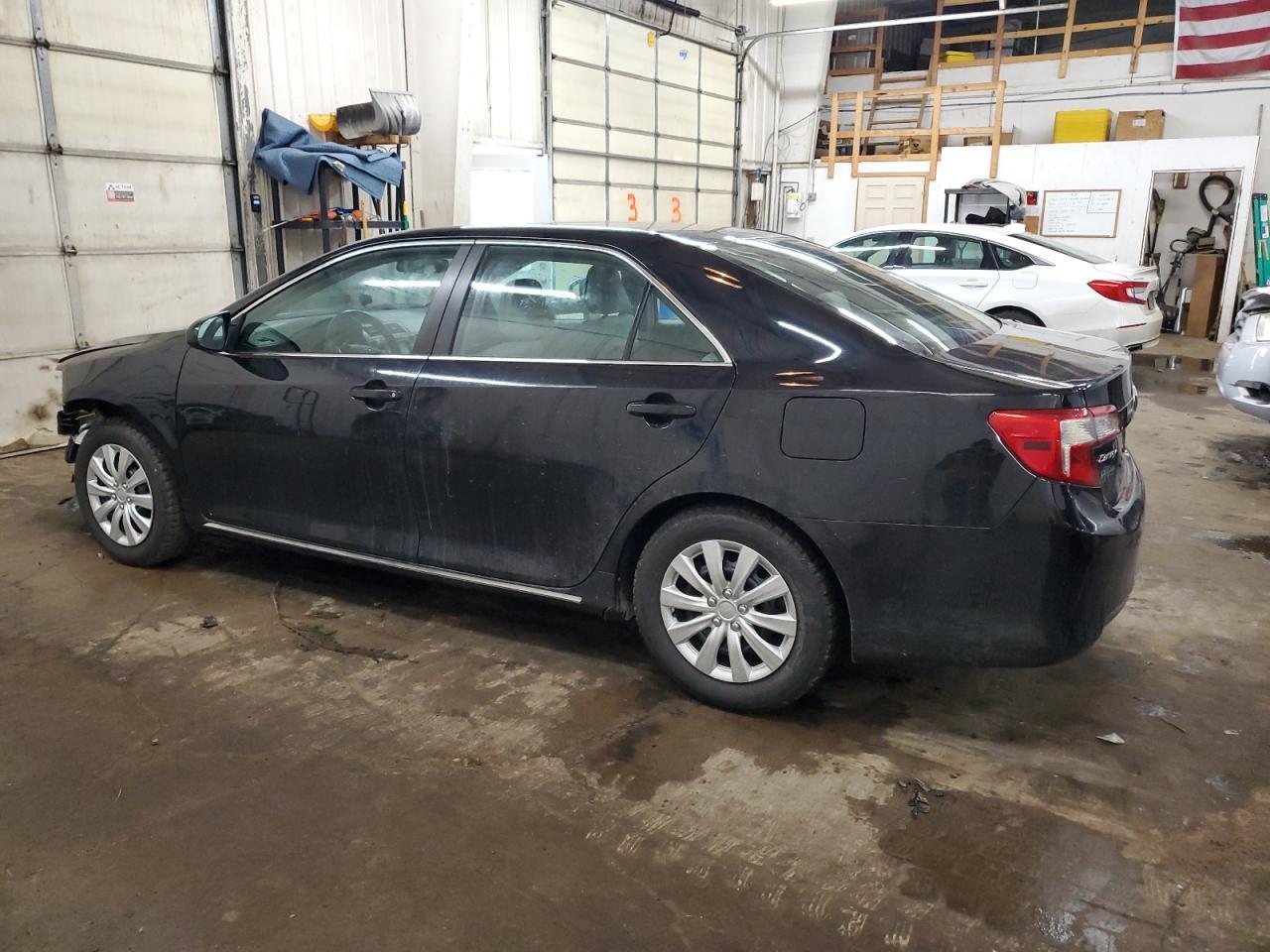 2014 TOYOTA CAMRY L - Image 2