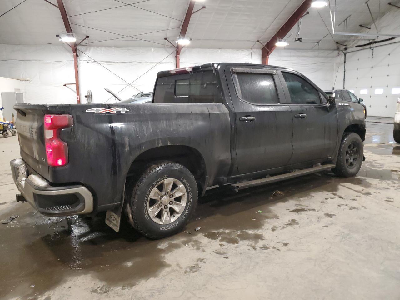2019 CHEVROLET SILVERADO - Image 3