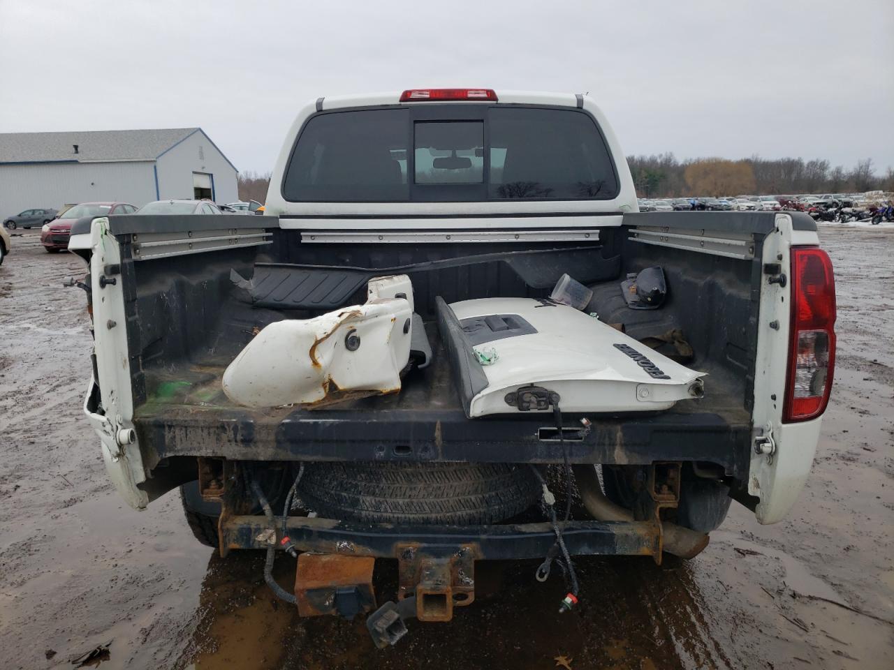 2019 NISSAN FRONTIER S - Image 6