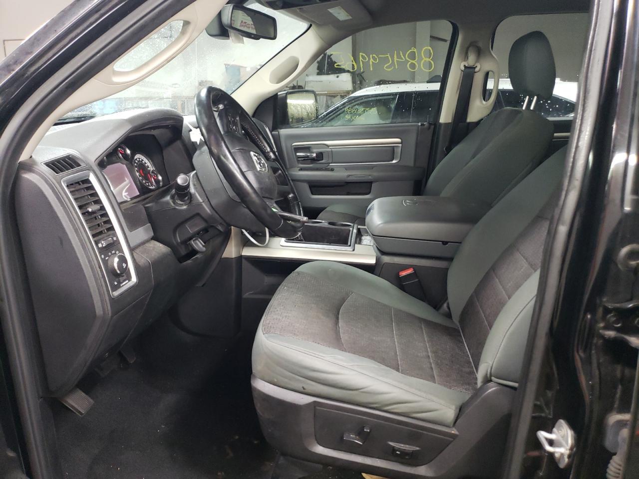2014 RAM 1500 SLT - Фото 7