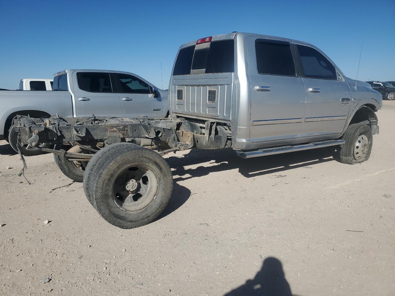 2012 DODGE RAM 3500 L - Image 3