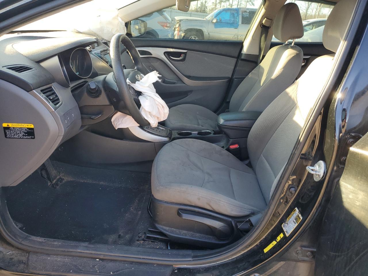 2013 HYUNDAI ELANTRA GL - Image 7