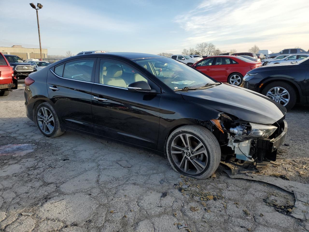2017 HYUNDAI ELANTRA SE - Фото 4