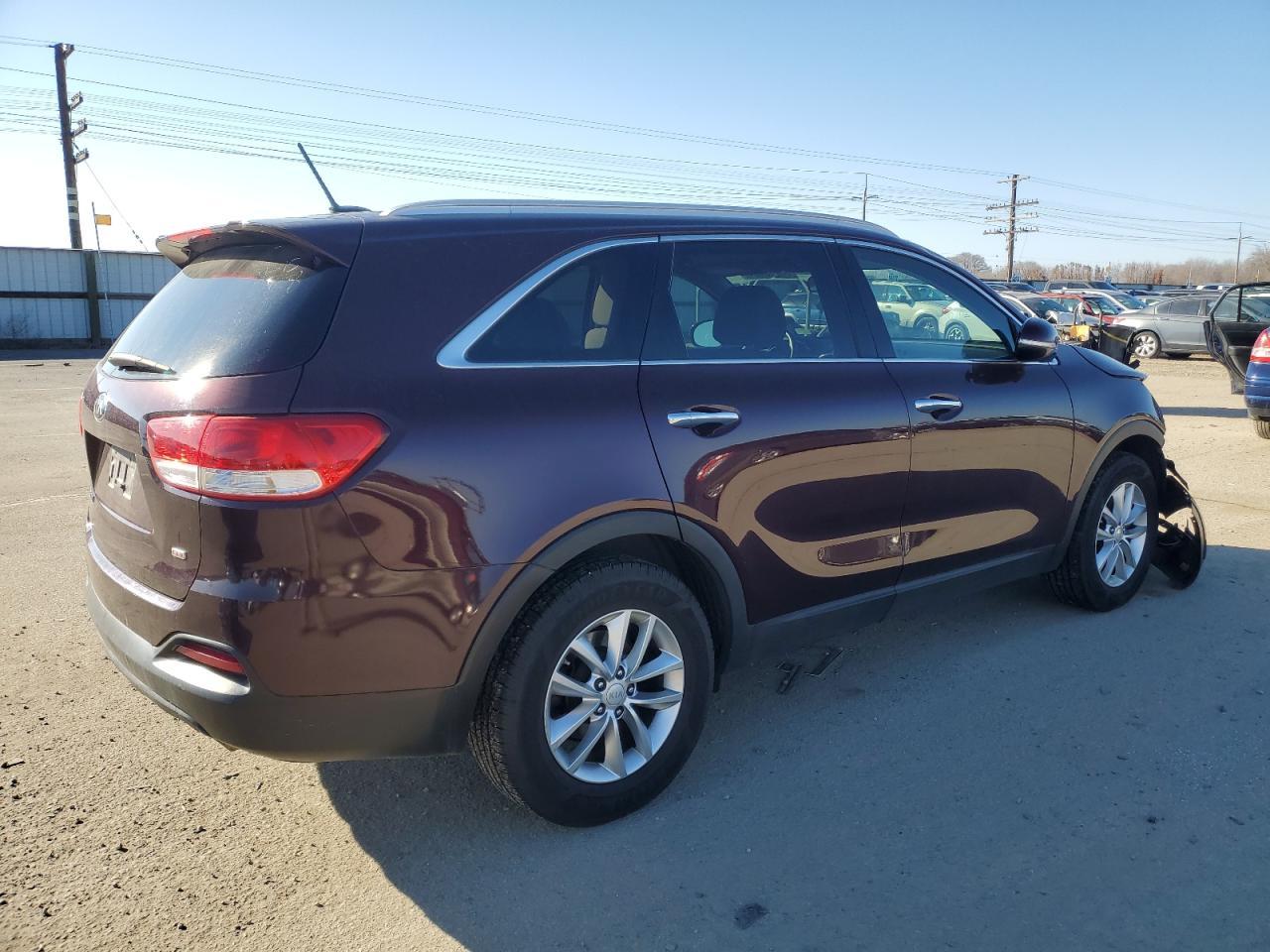 2016 KIA SORENTO LX - Image 3
