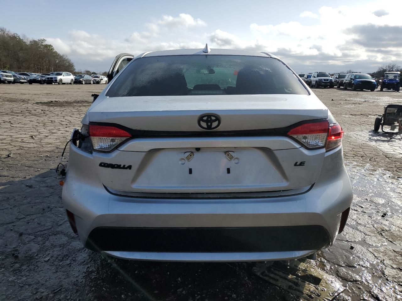 2022 TOYOTA COROLLA LE - Image 6