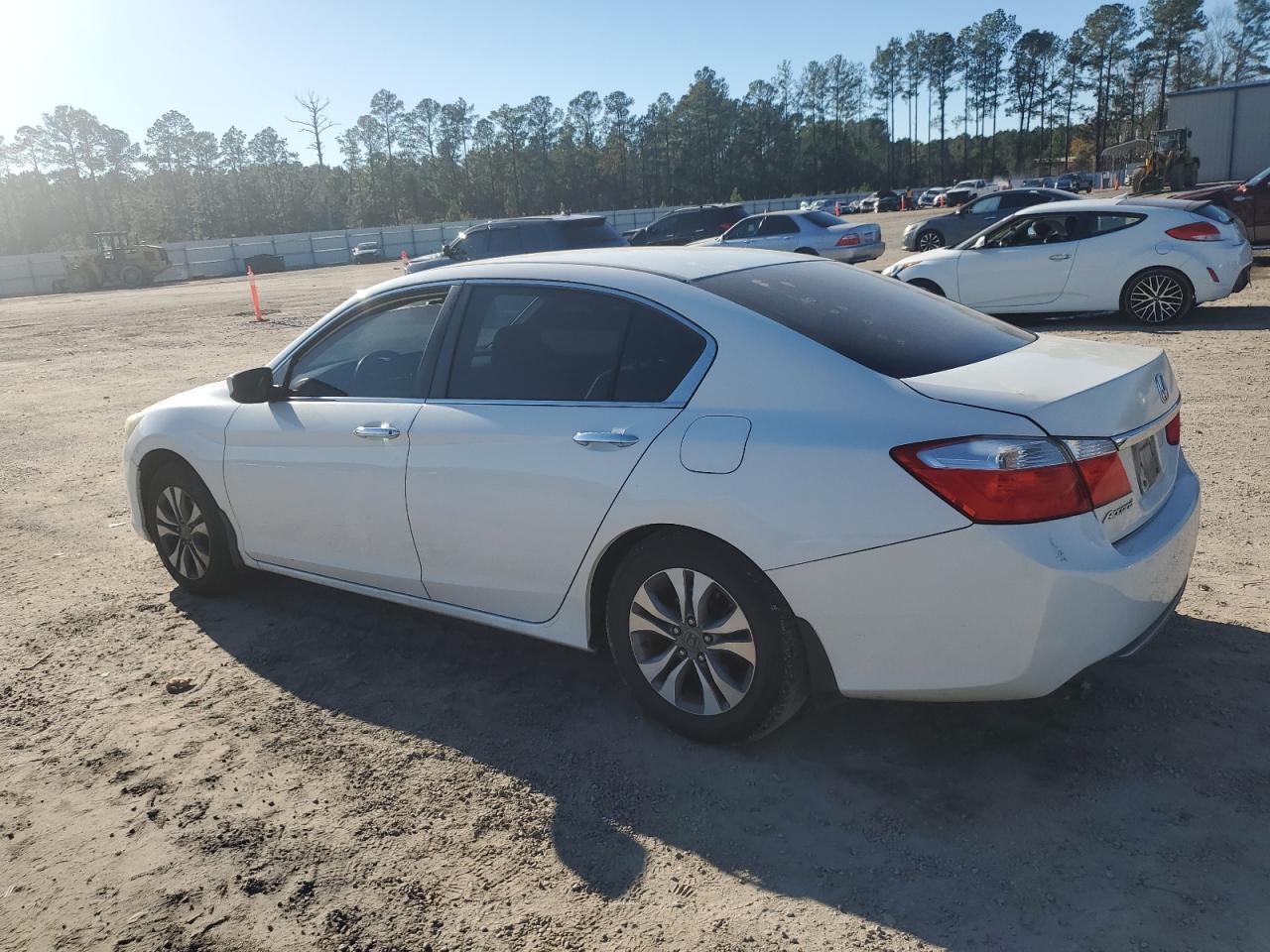 2014 HONDA ACCORD LX - Image 2