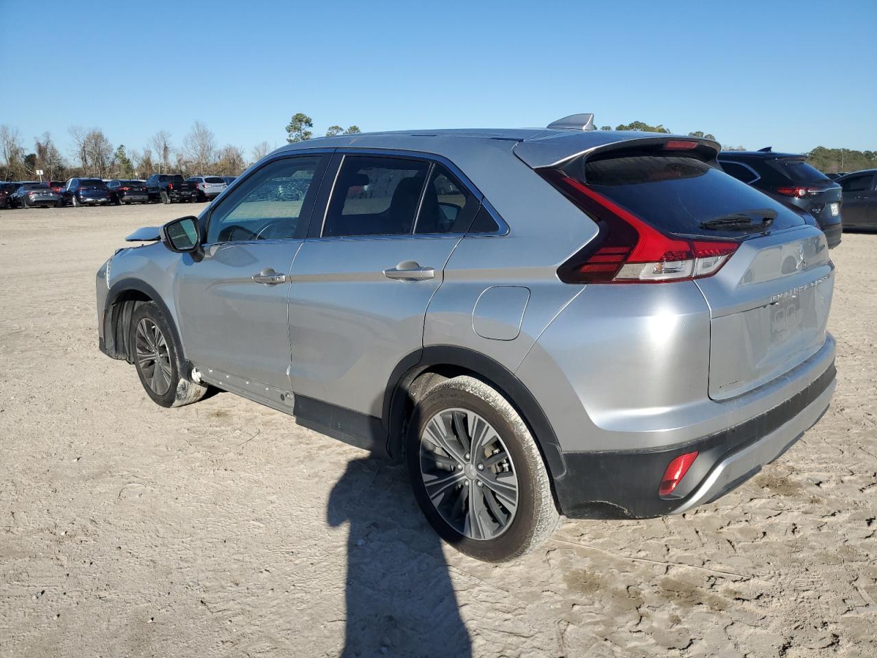 2022 MITSUBISHI ECLIPSE CR - Image 2
