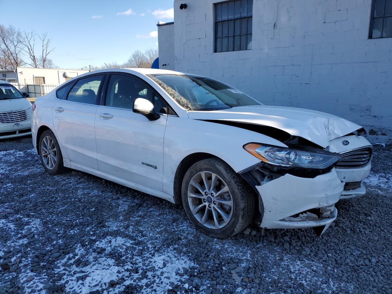 2017 FORD FUSION SE - Фото 4