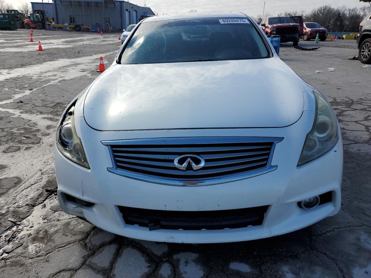 2012 INFINITI G37 - Image 5