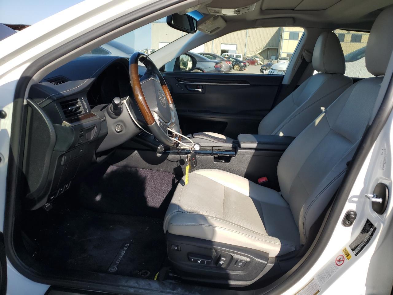 2014 LEXUS ES 350 - Image 7