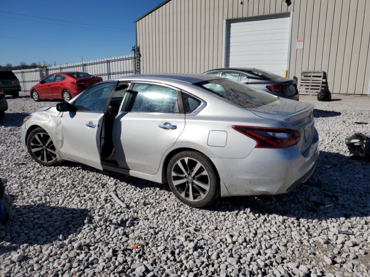 2017 NISSAN ALTIMA 2.5 - Image 2