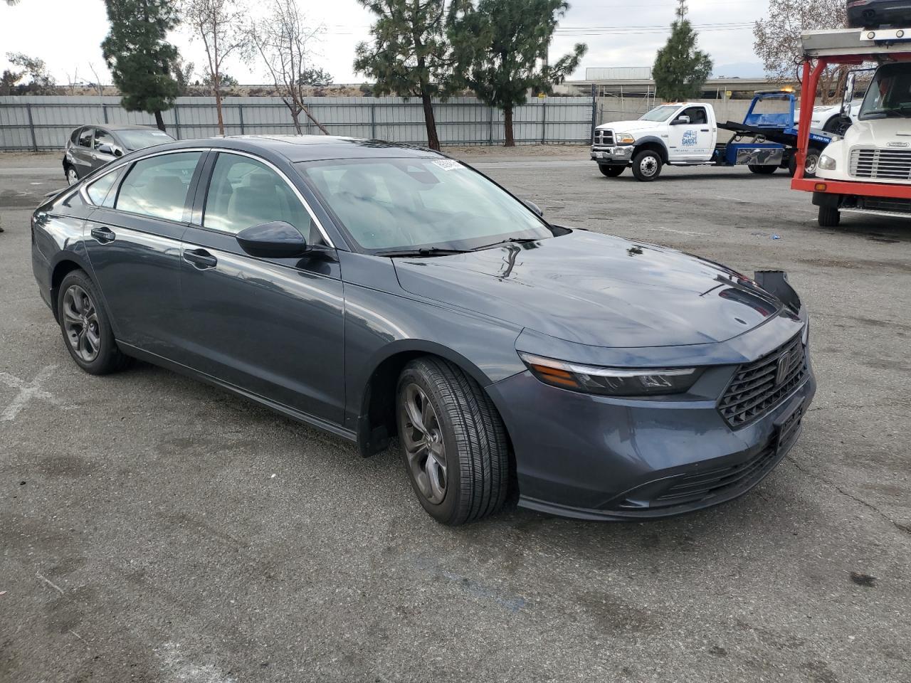 2024 HONDA ACCORD EX - Image 4