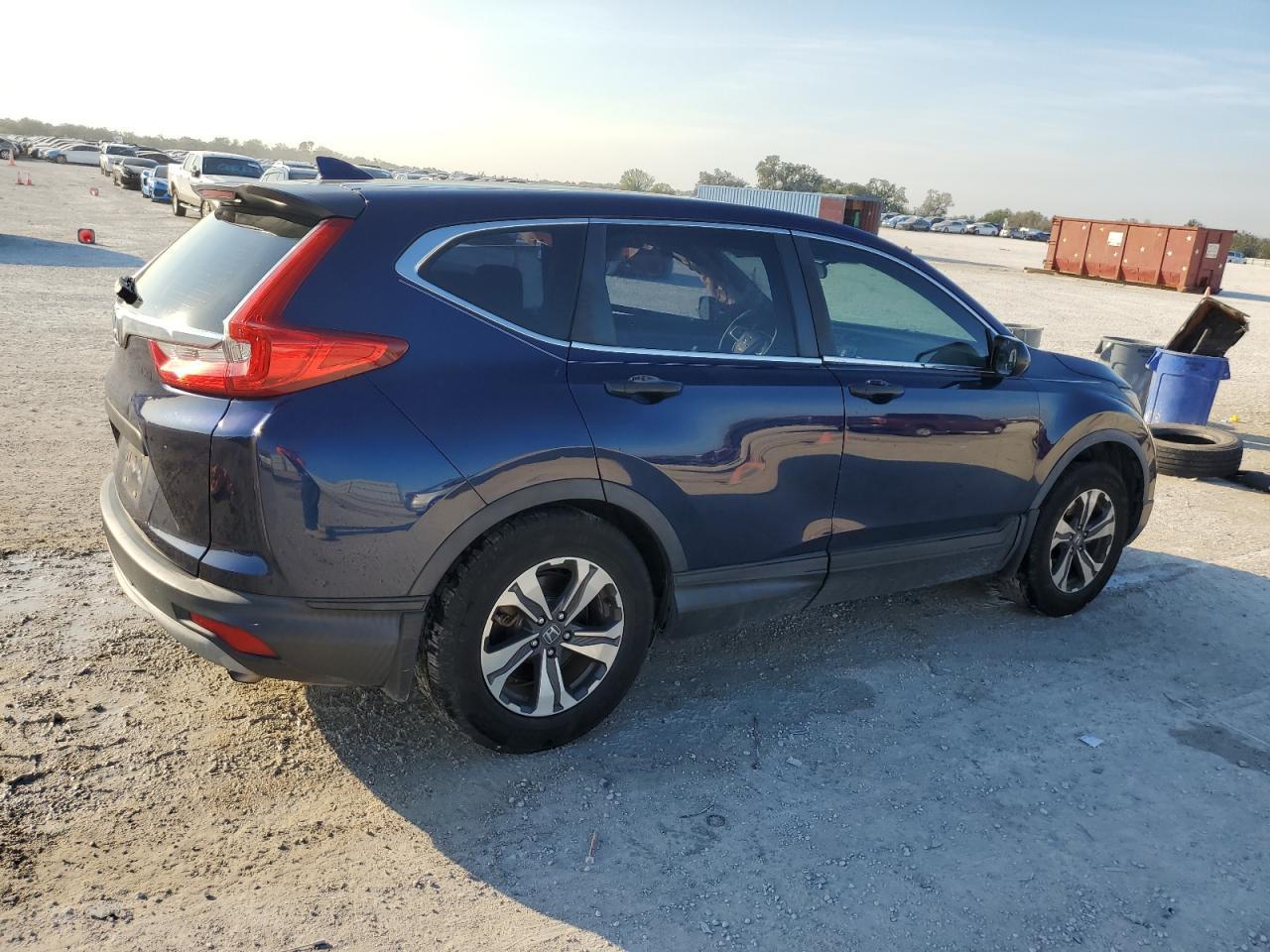 2018 HONDA CR-V LX - Image 3