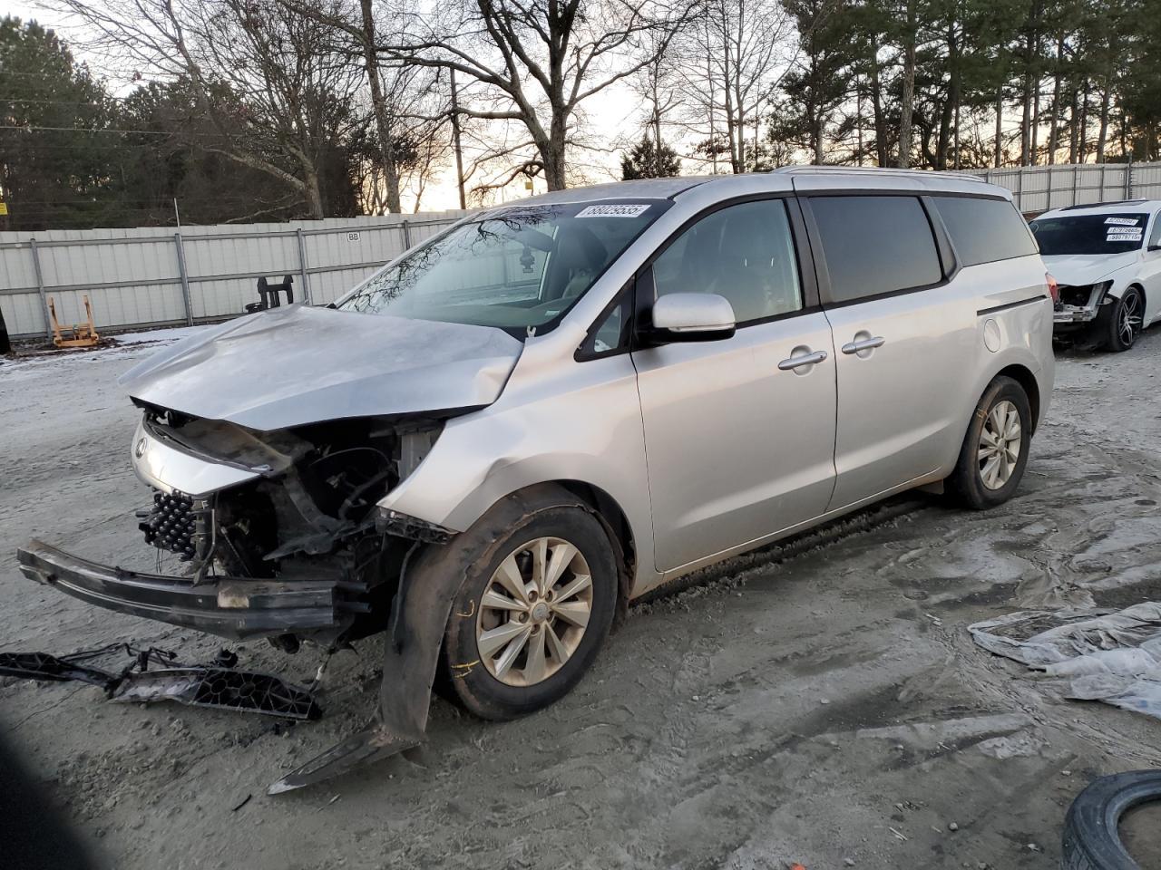 2017 KIA SEDONA LX