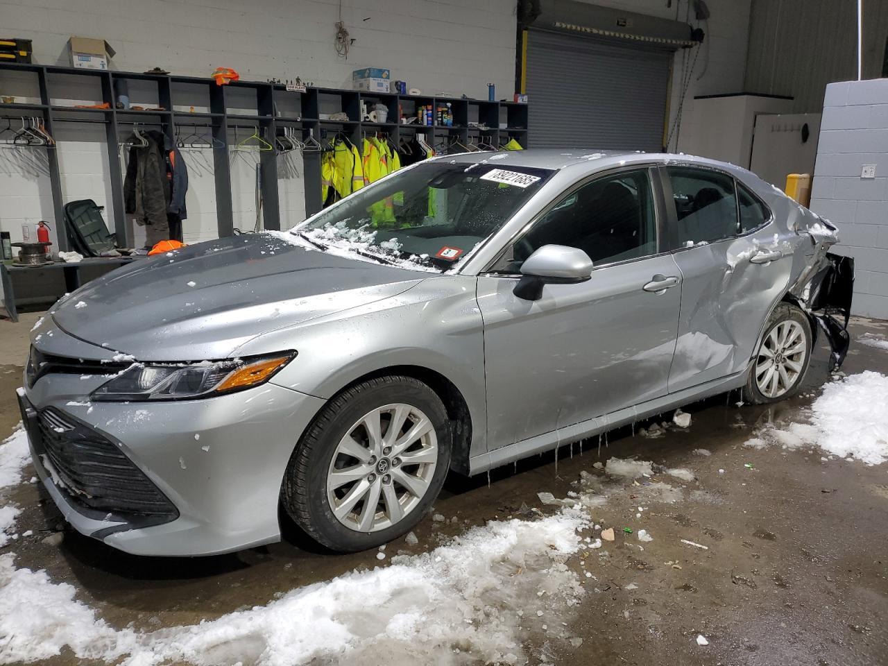 2019 TOYOTA CAMRY L