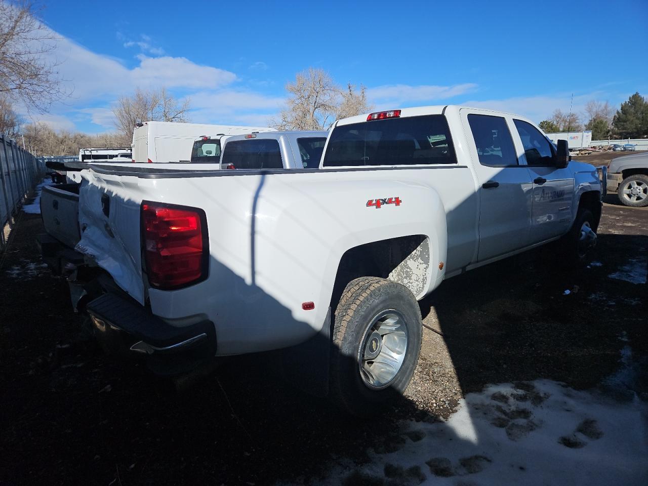 2016 CHEVROLET SILVERADO - Image 3