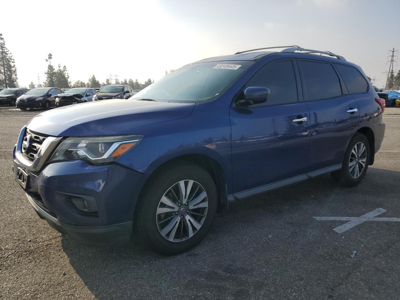 2017 NISSAN PATHFINDER