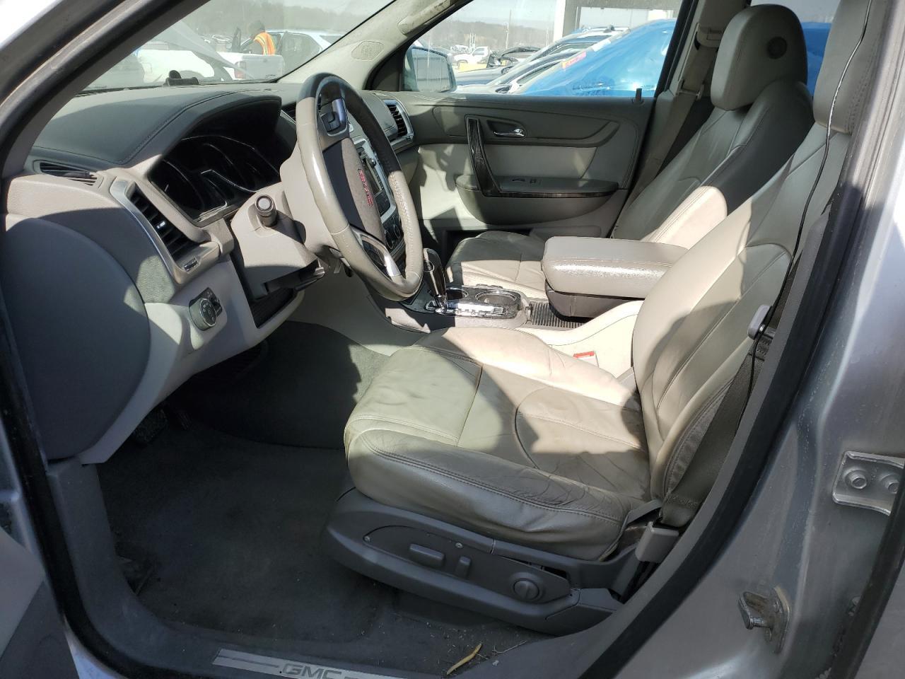 2016 GMC ACADIA SLT - Image 7