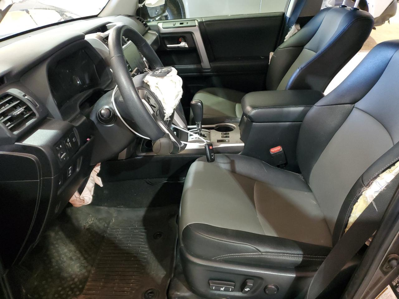 2020 TOYOTA 4RUNNER SR - Image 7