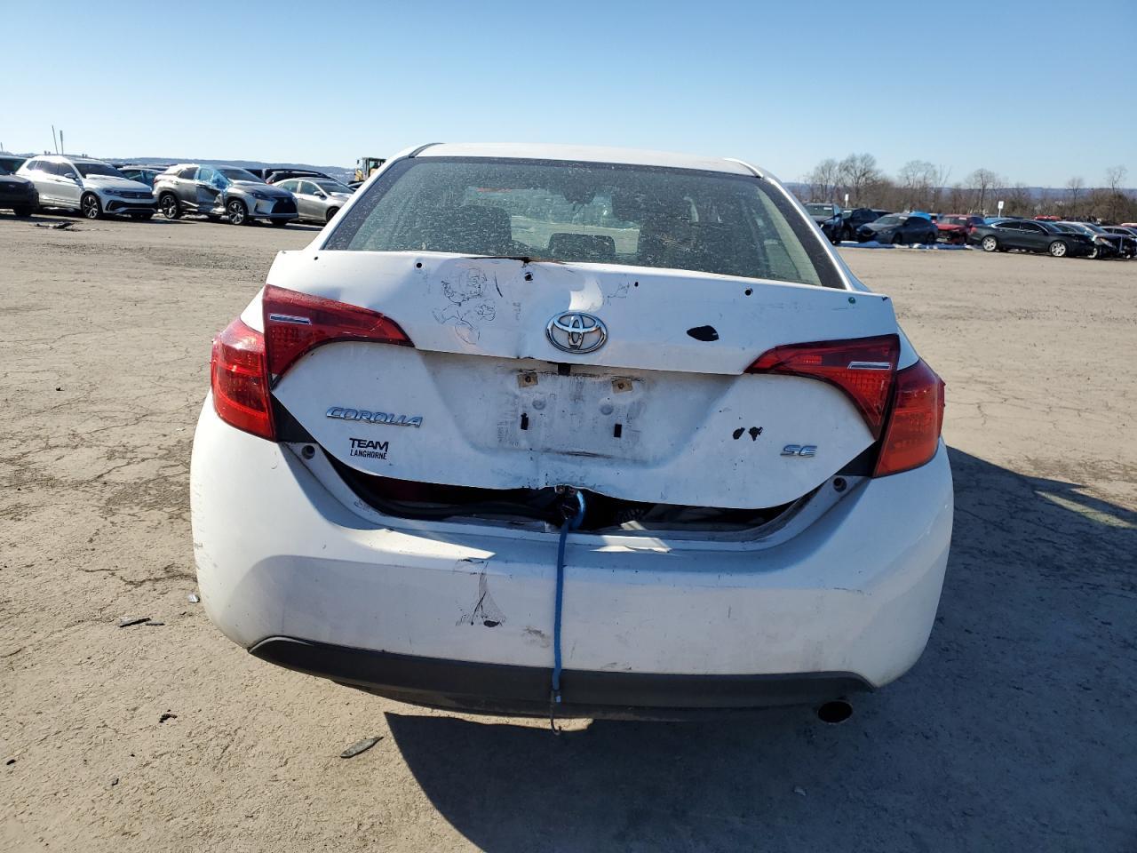 2019 TOYOTA COROLLA L - Фото 6