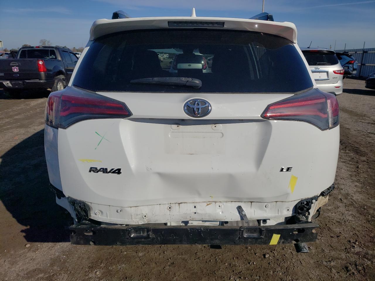 2018 TOYOTA RAV4 LE - Image 6