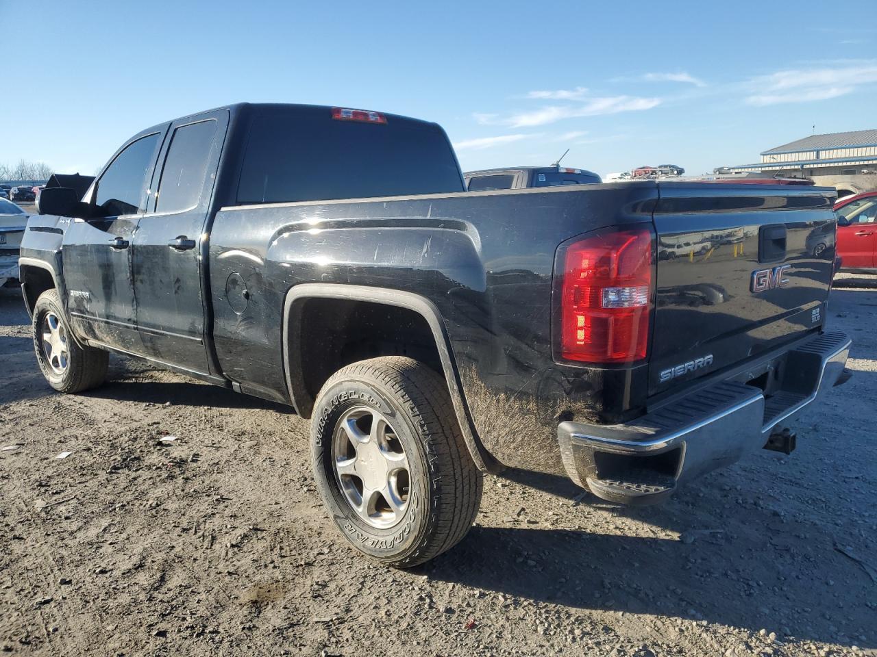 2018 GMC SIERRA K15 - Image 2