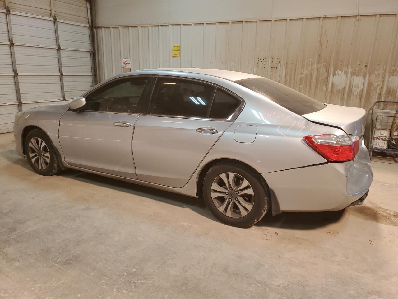2014 HONDA ACCORD LX - Image 2