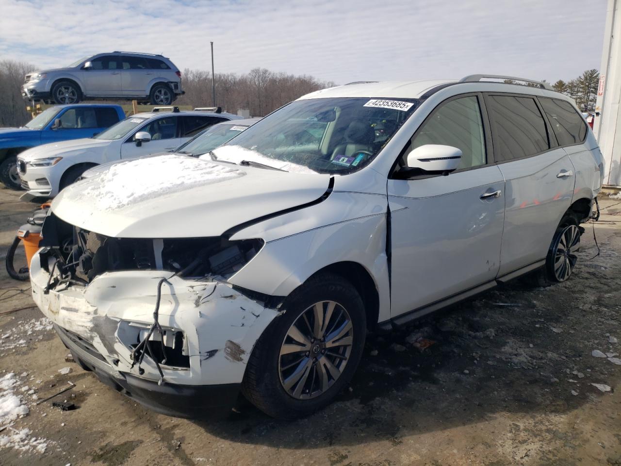 2019 NISSAN PATHFINDER