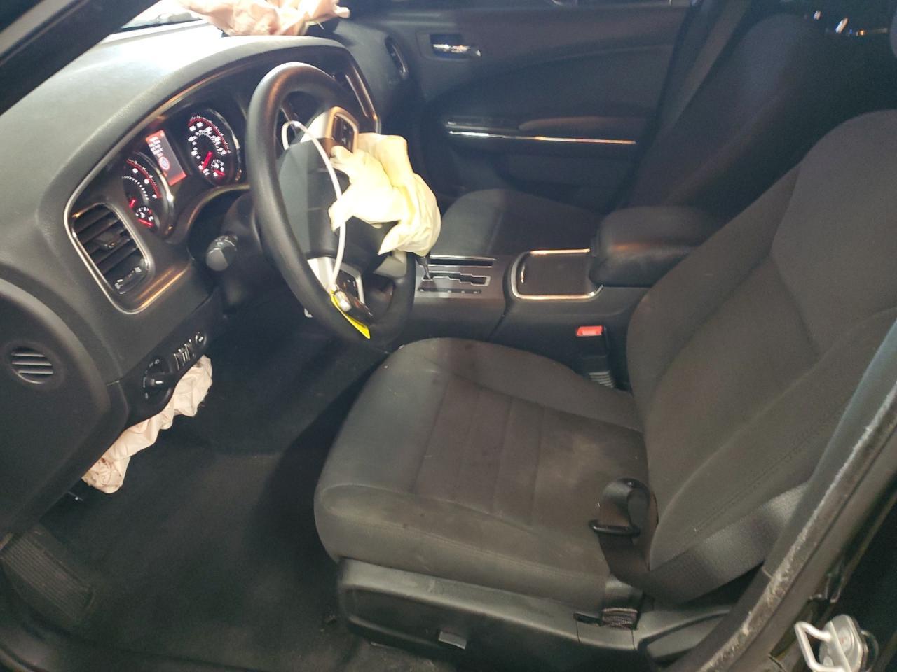 2013 DODGE CHARGER SE - Image 7