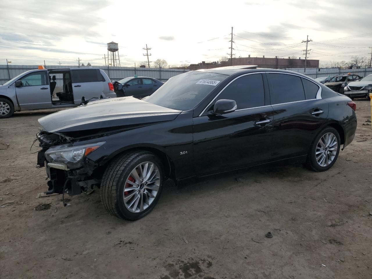2019 INFINITI Q50 LUXE