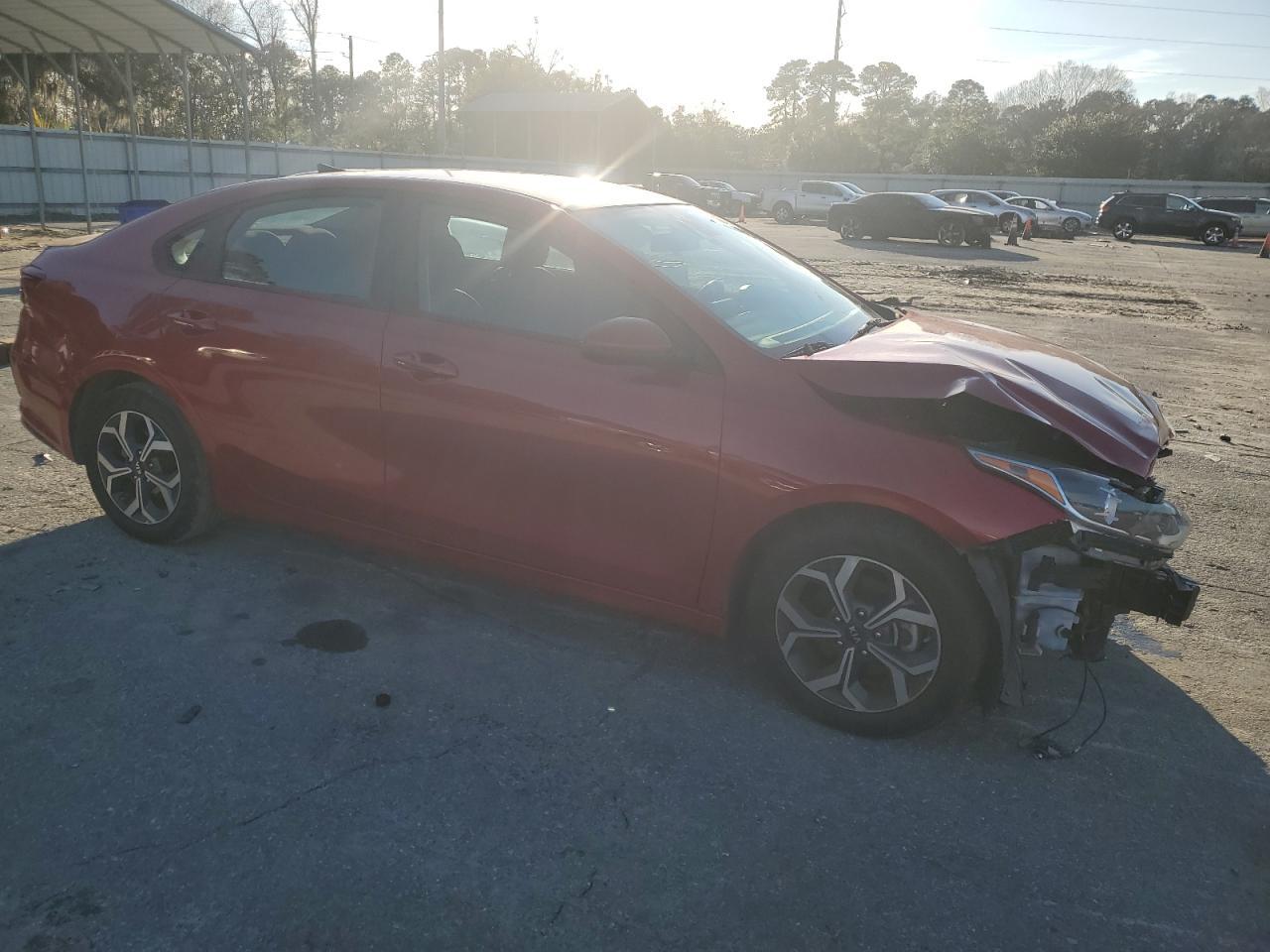 2021 KIA FORTE FE - Фото 4