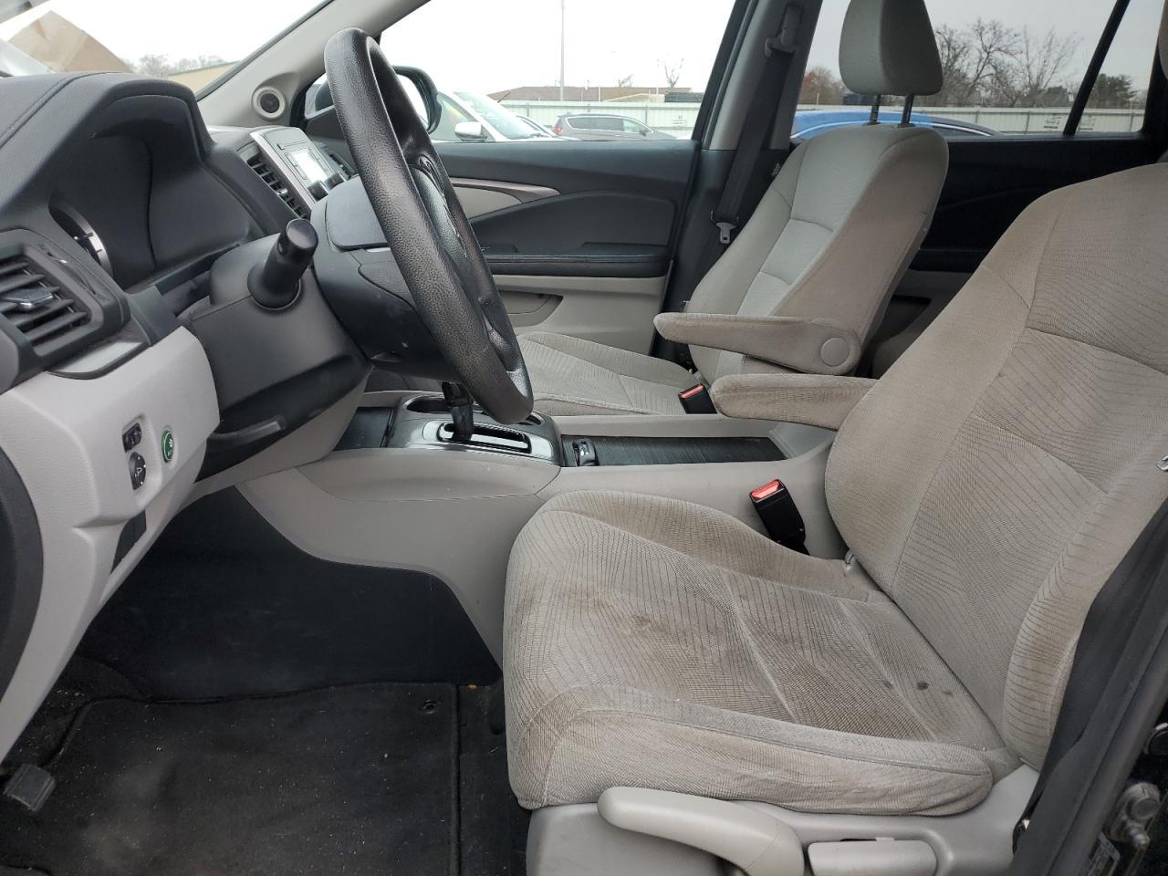 2017 HONDA PILOT LX - Image 7