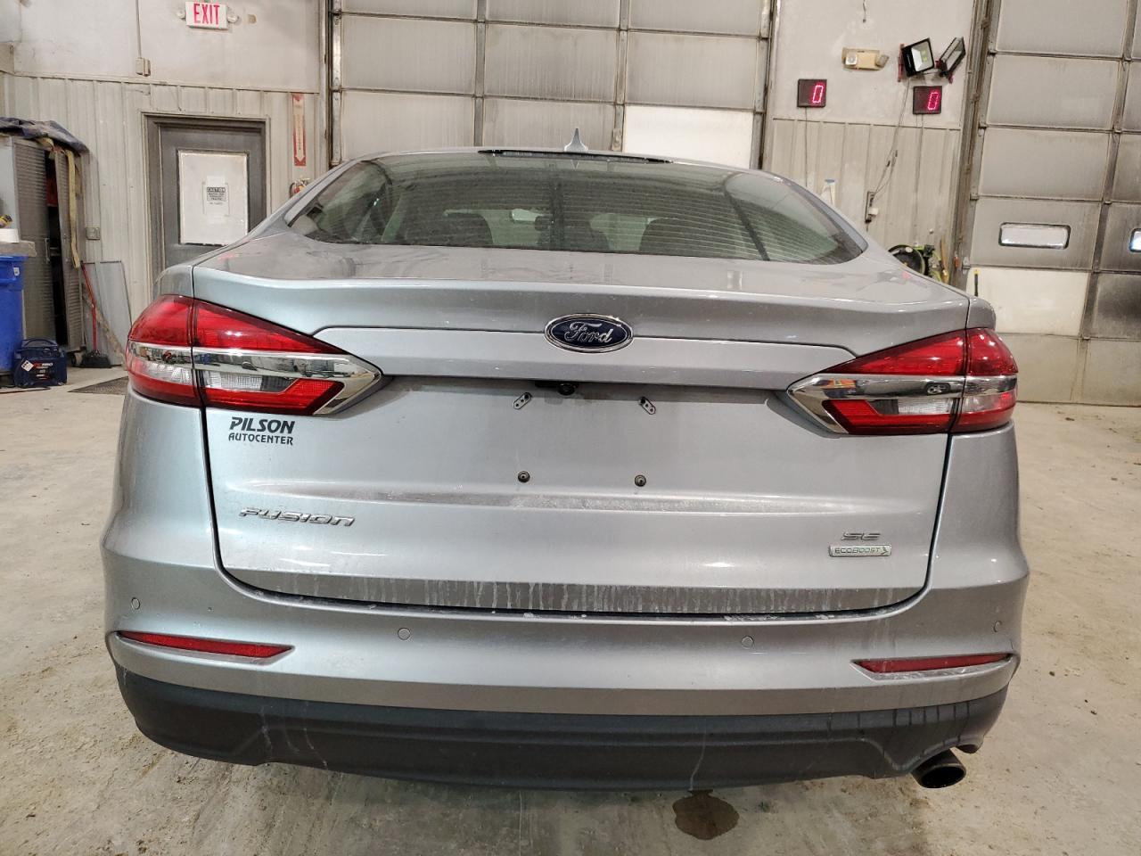 2020 FORD FUSION SE - Фото 6
