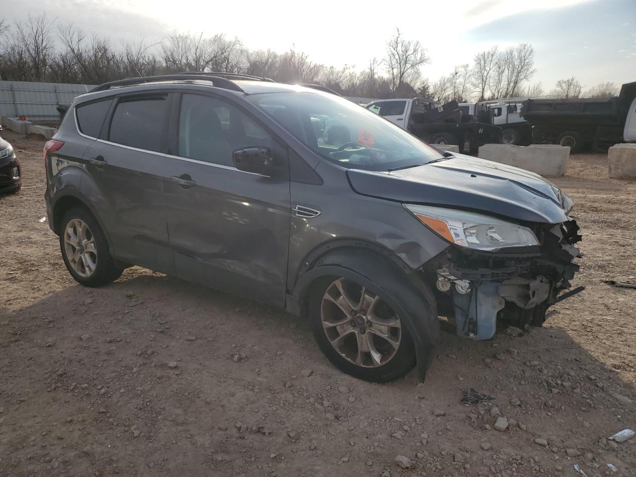 2013 FORD ESCAPE SE - Image 4