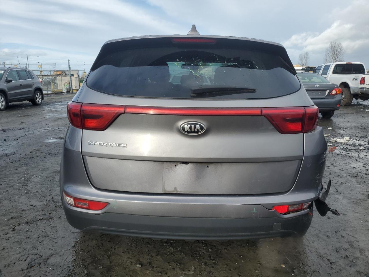 2017 KIA SPORTAGE L - Image 6