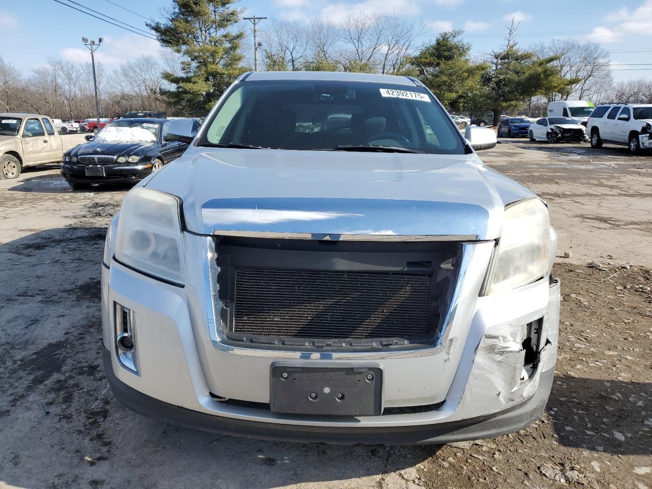 2013 GMC TERRAIN SL - Image 5