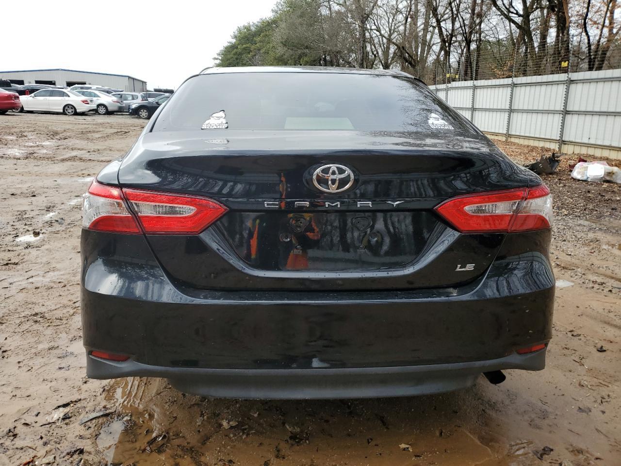 2018 TOYOTA CAMRY L - Image 6