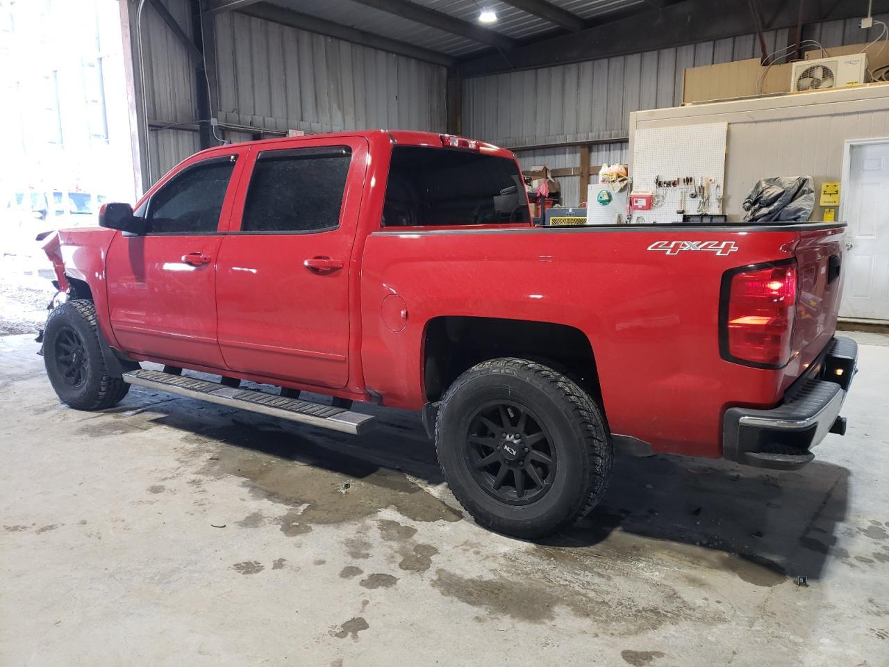 2017 CHEVROLET SILVERADO - Image 2