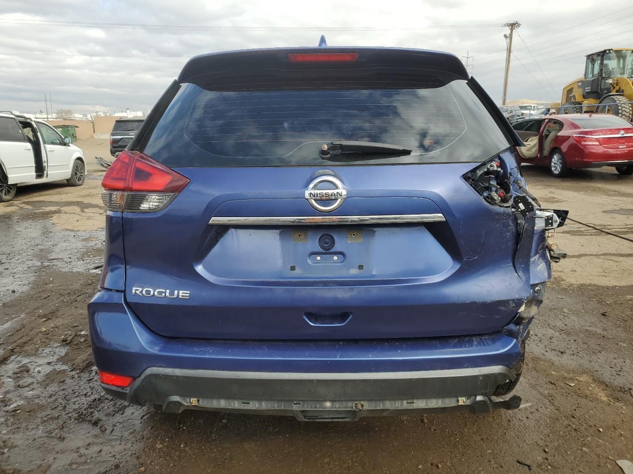 2017 NISSAN ROGUE S - Image 6