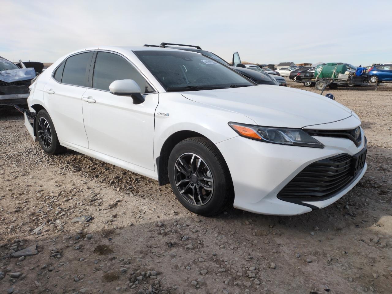 2020 TOYOTA CAMRY LE - Image 4