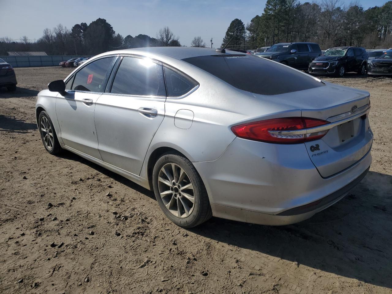 2017 FORD FUSION SE - Фото 2