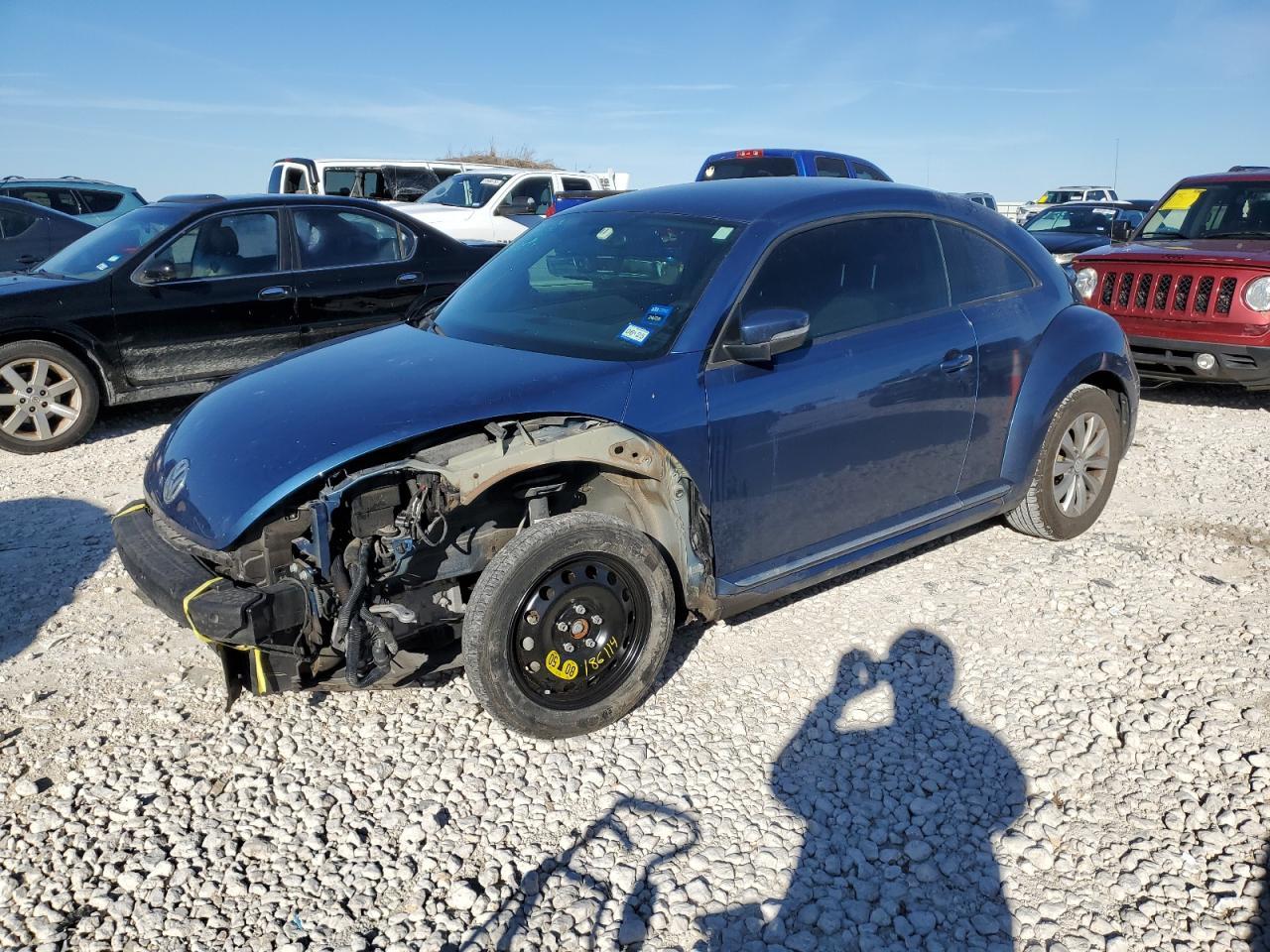 2019 VOLKSWAGEN BEETLE S