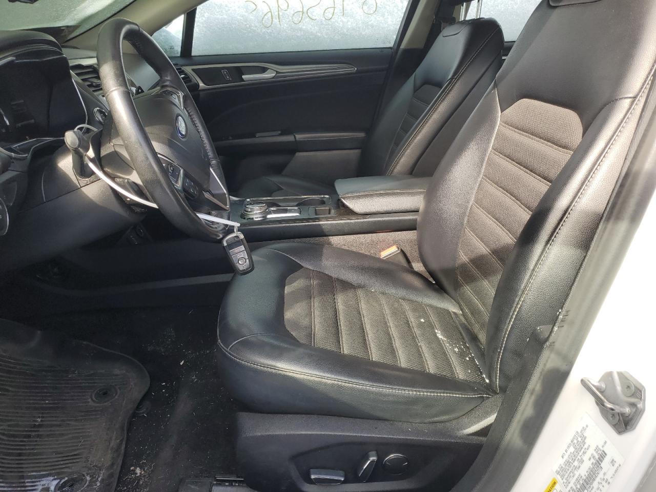 2017 FORD FUSION SE - Фото 7