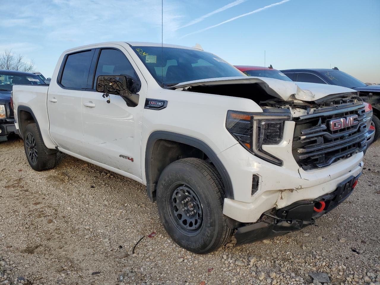2023 GMC SIERRA K15 - Image 4