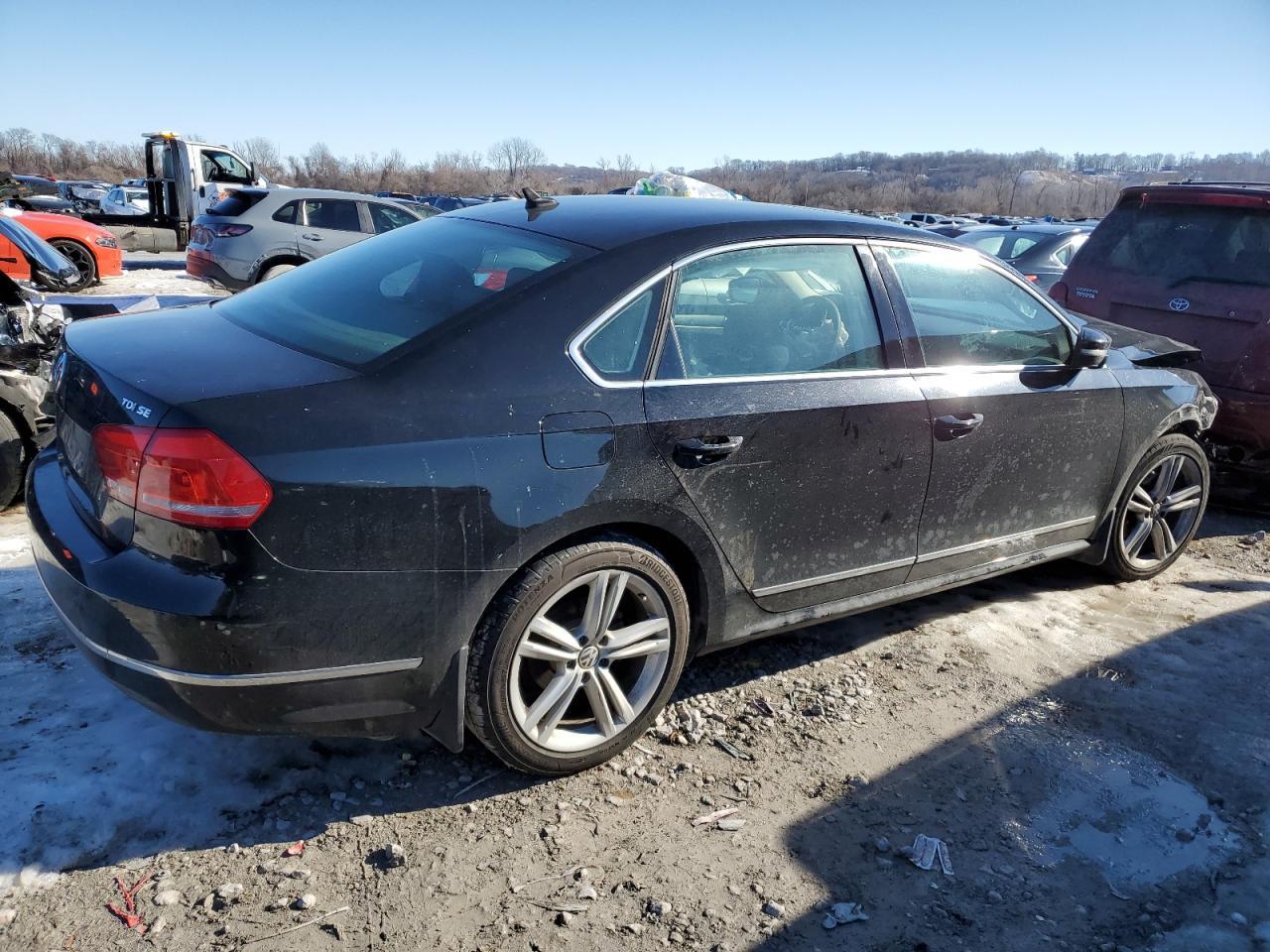 2014 VOLKSWAGEN PASSAT SE - Фото 3