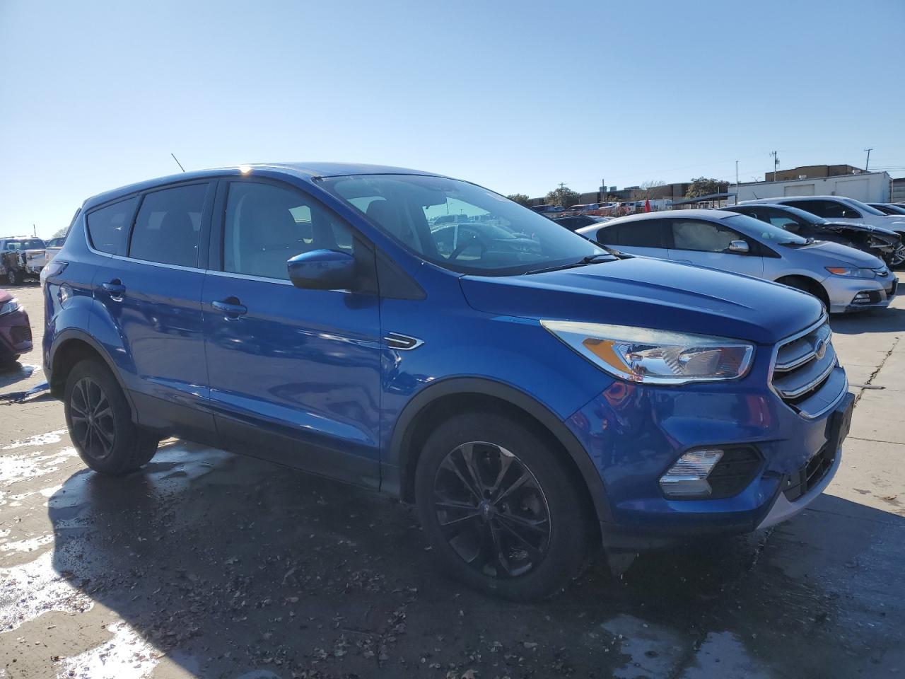 2017 FORD ESCAPE SE - Фото 4